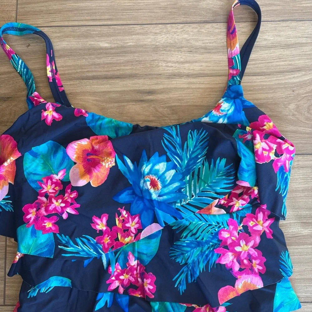 Coco Reef Charisma Bra Sized Underwire Bandeau One Piece Swim Size 12 36DD - Picture 3 of 7